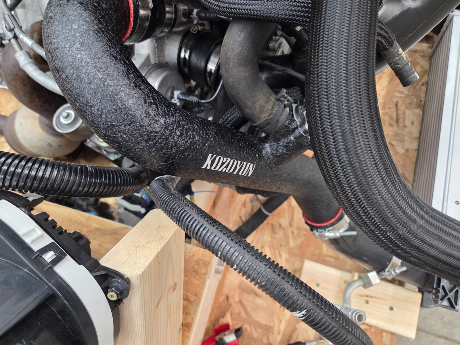 2017 Mustang EcoBoost 2.3L TURBOCHARGED Engine & 6 Speed Auto Trans Turn Key 53k