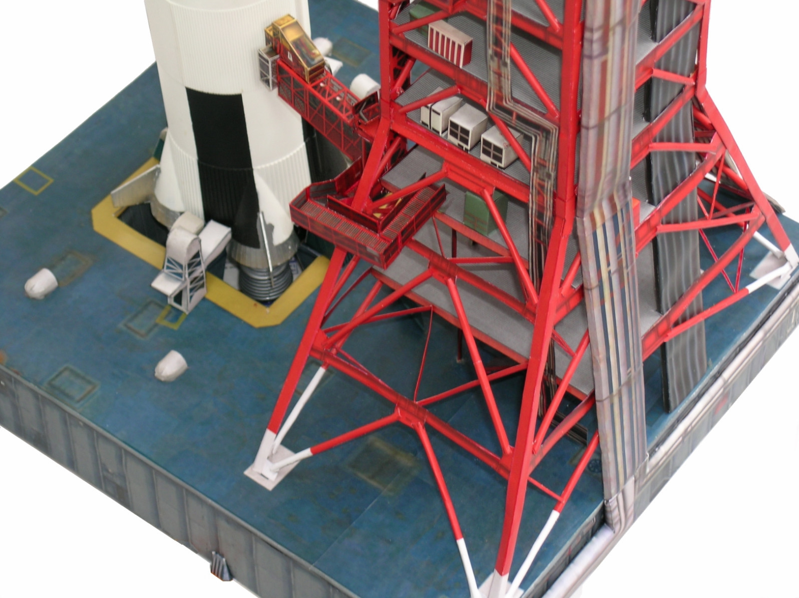 Launch Umbilical Tower LUT Craft Model for Monogram,Airfix 144 Saturn V PLS.READ