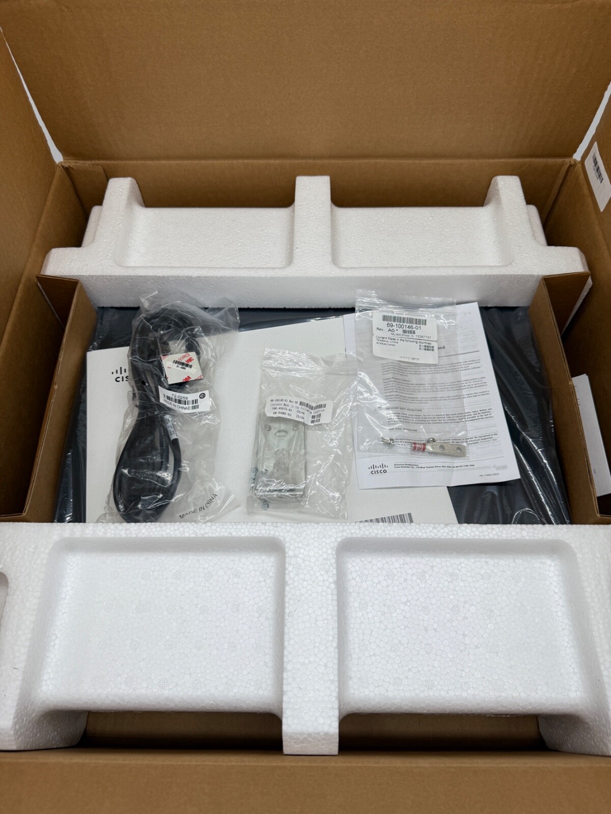 NOB Cisco ISR4331/K9 Integrated Services Router with PWR-4330-POE-AC installed