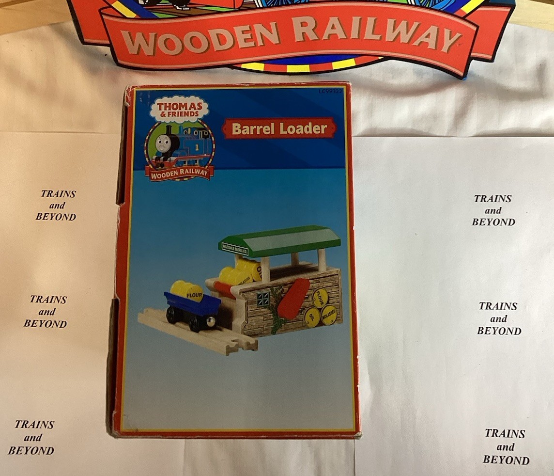 Barrel Loader - LC99322 - Thomas & Friends Wooden Railway by Learning Curve New