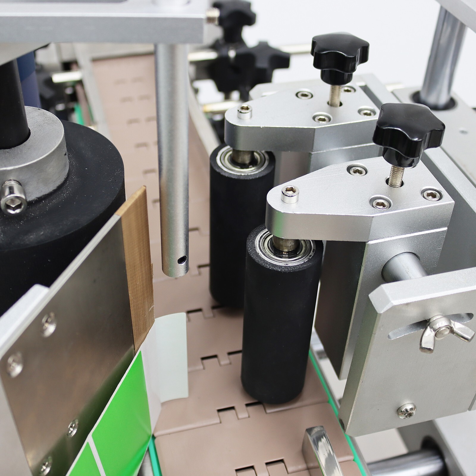 Automatic Round Bottle Labeling Machine Bottle/Can/Wine Labeler Full Label 110V