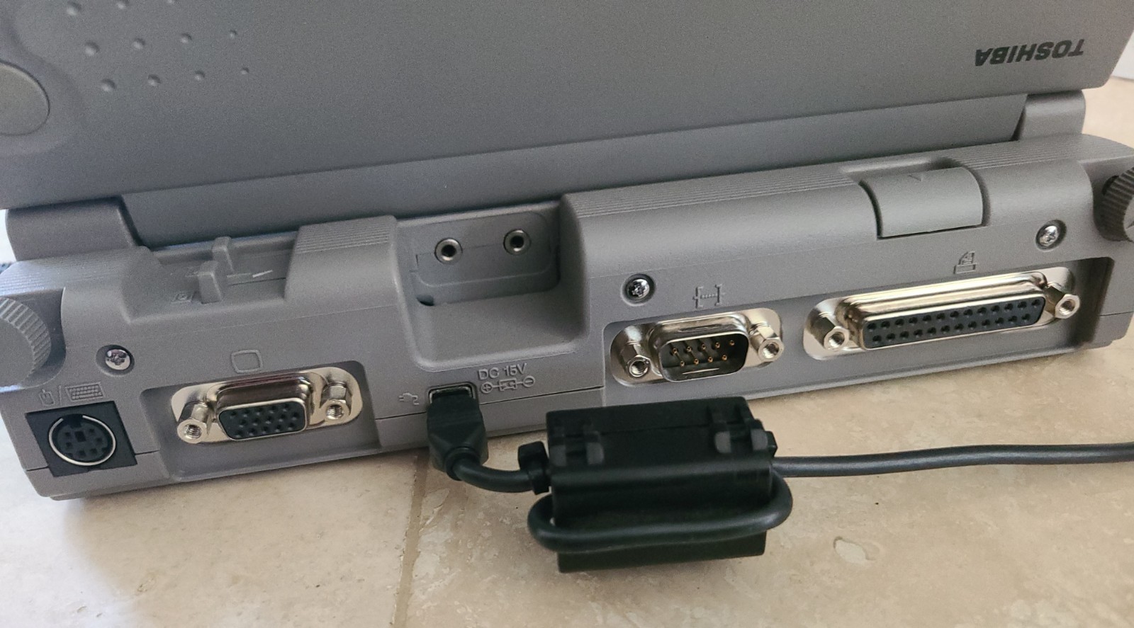 Toshiba Libretto 100CT Win 95 + PCMCIA Modem + Diskette Drive + Case ~ NICE!