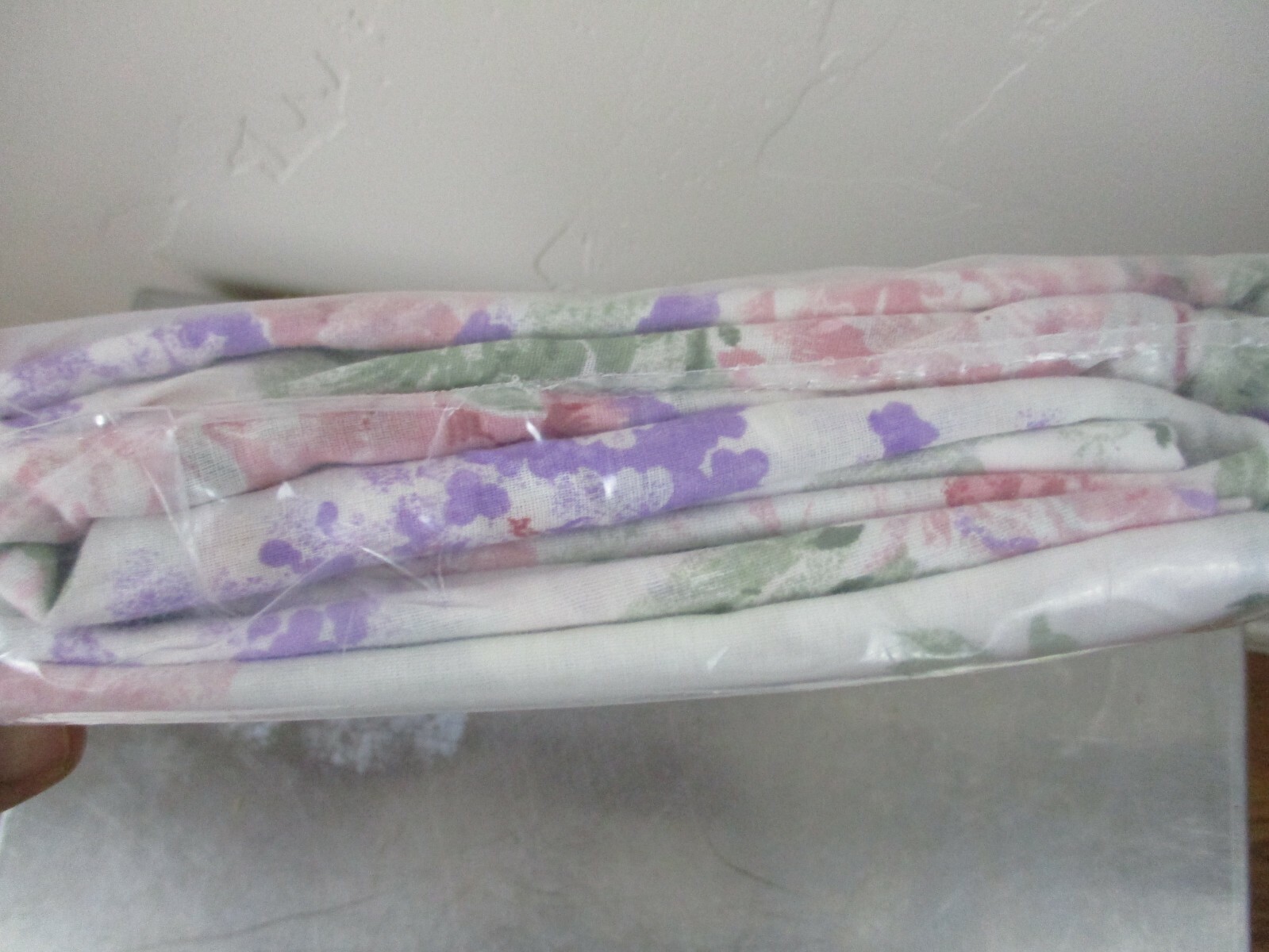 Vintage Floral Sheets New in package Dead stock 70s 3pc twin set Mervyns