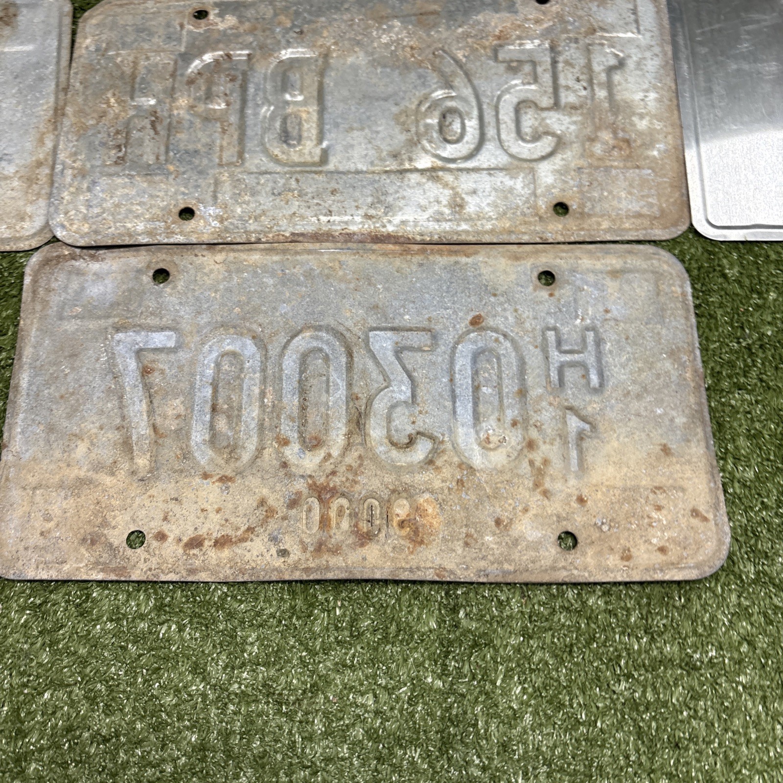 Lot Of 10 Random Misc USA License Plates Vintage! Man Cave, Crafts. Cool Pieces