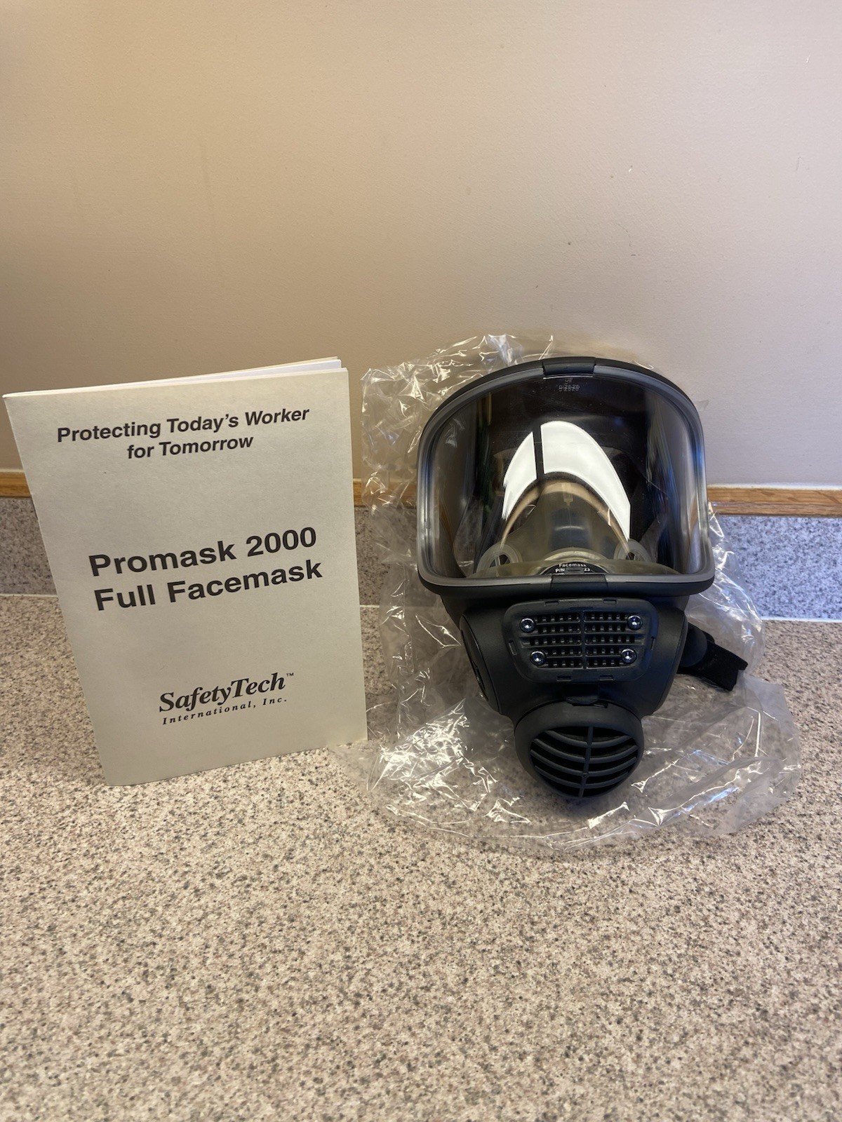Promask 2000 Full Face Mask Respirator M95 Safety Tech Size Reg WMD NBC Prepper