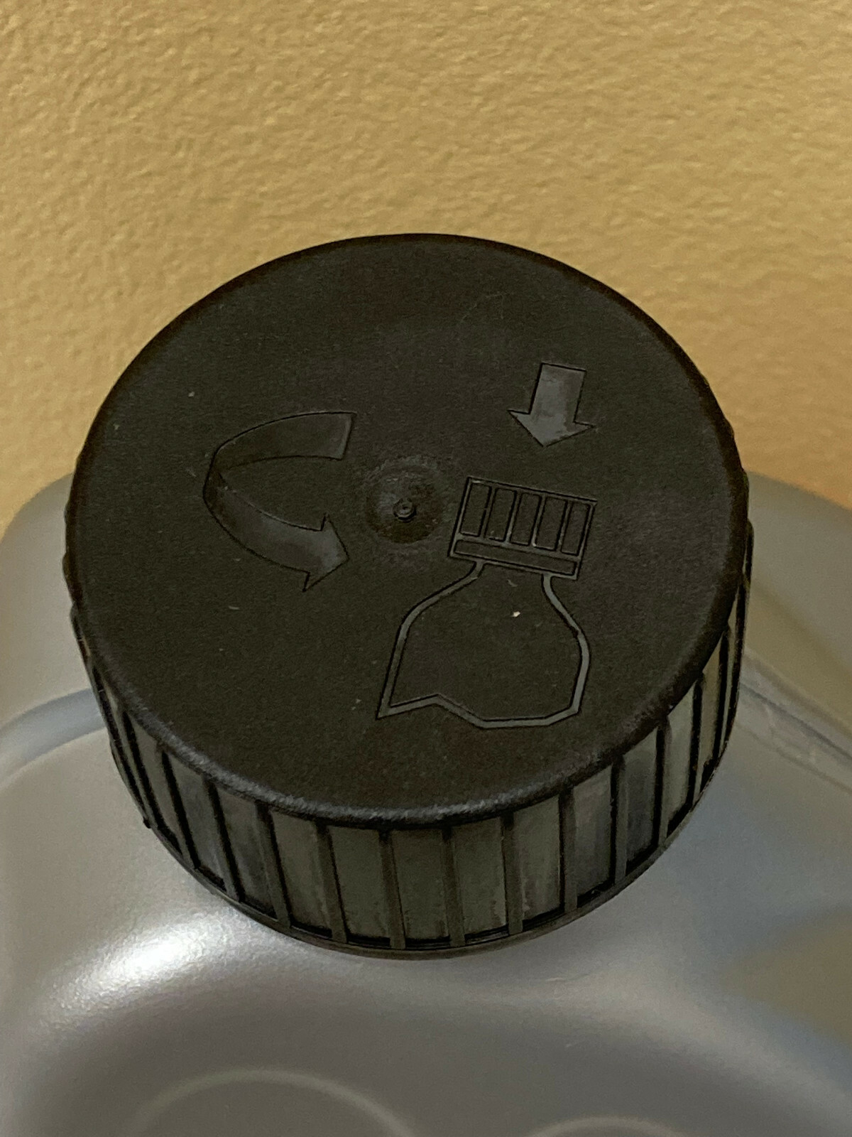 Convertible Top Hydraulic System Pump Fluid 1 Liter For Mercedes Solution