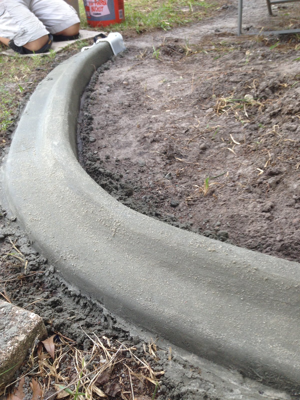 Custom curbing concrete edging landscaping DIY The original Curb It Yourself