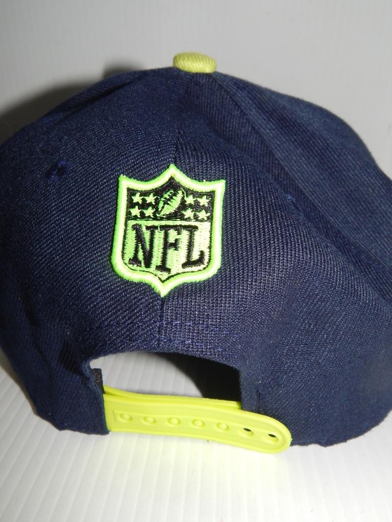 SEATTLE SEAHAWKS NFL NEW ERA FOOTBALL / BASEBALL HAT / CAP - NEVER WORN - MINT