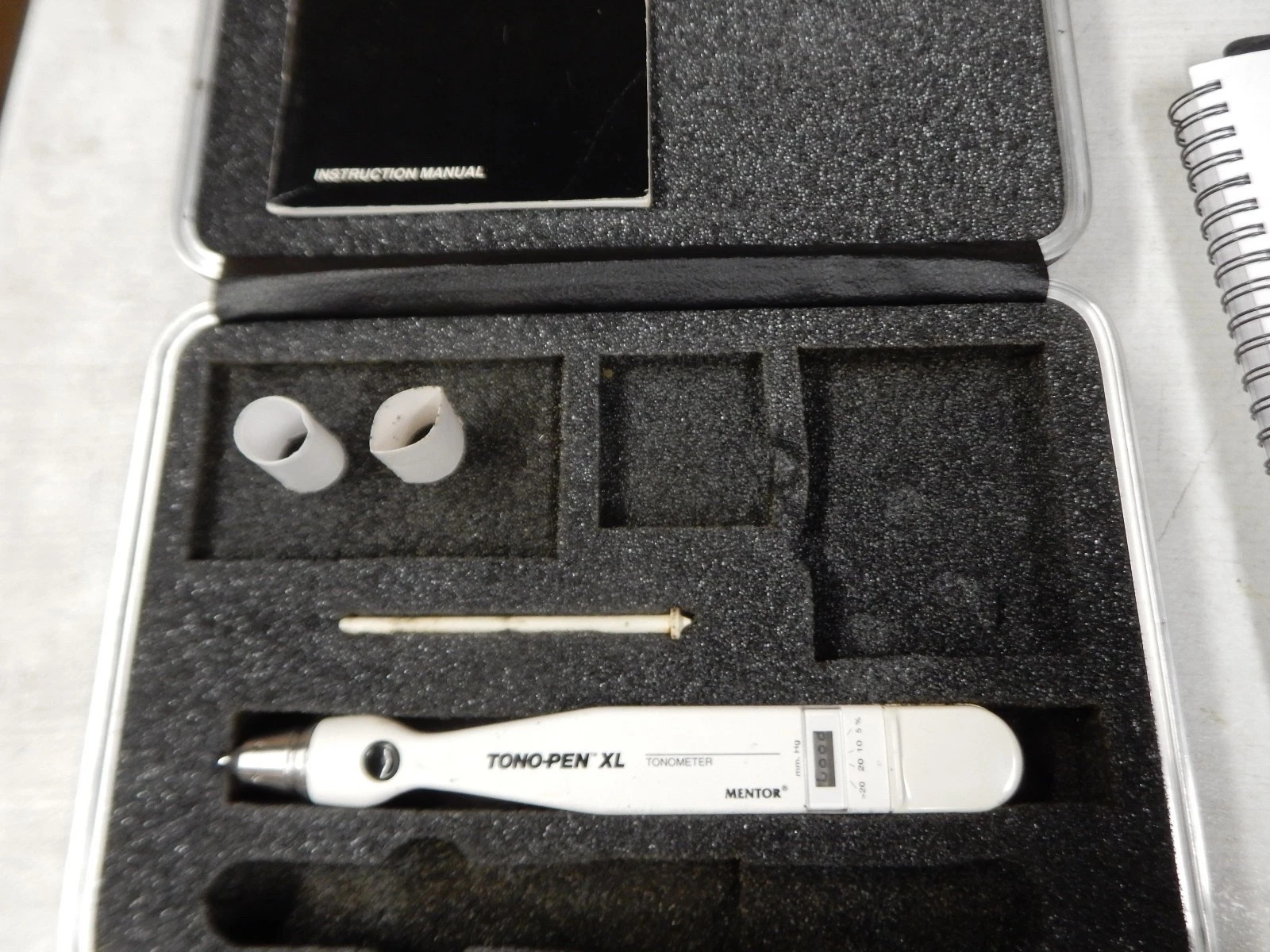 Mentor Tono-Pen XL Applanation Tonometer - Tested, Calibrates