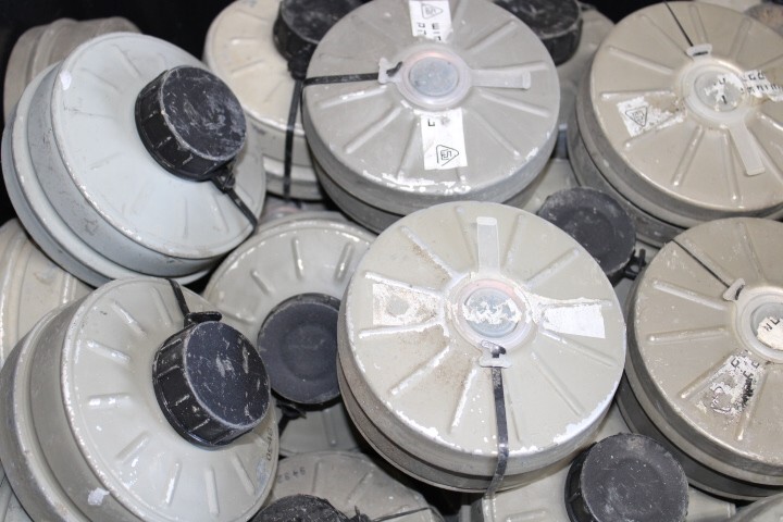 1 Israeli Military Surplus Gas Mask Filter Nato 40mm Battlefield Pick Ups 1