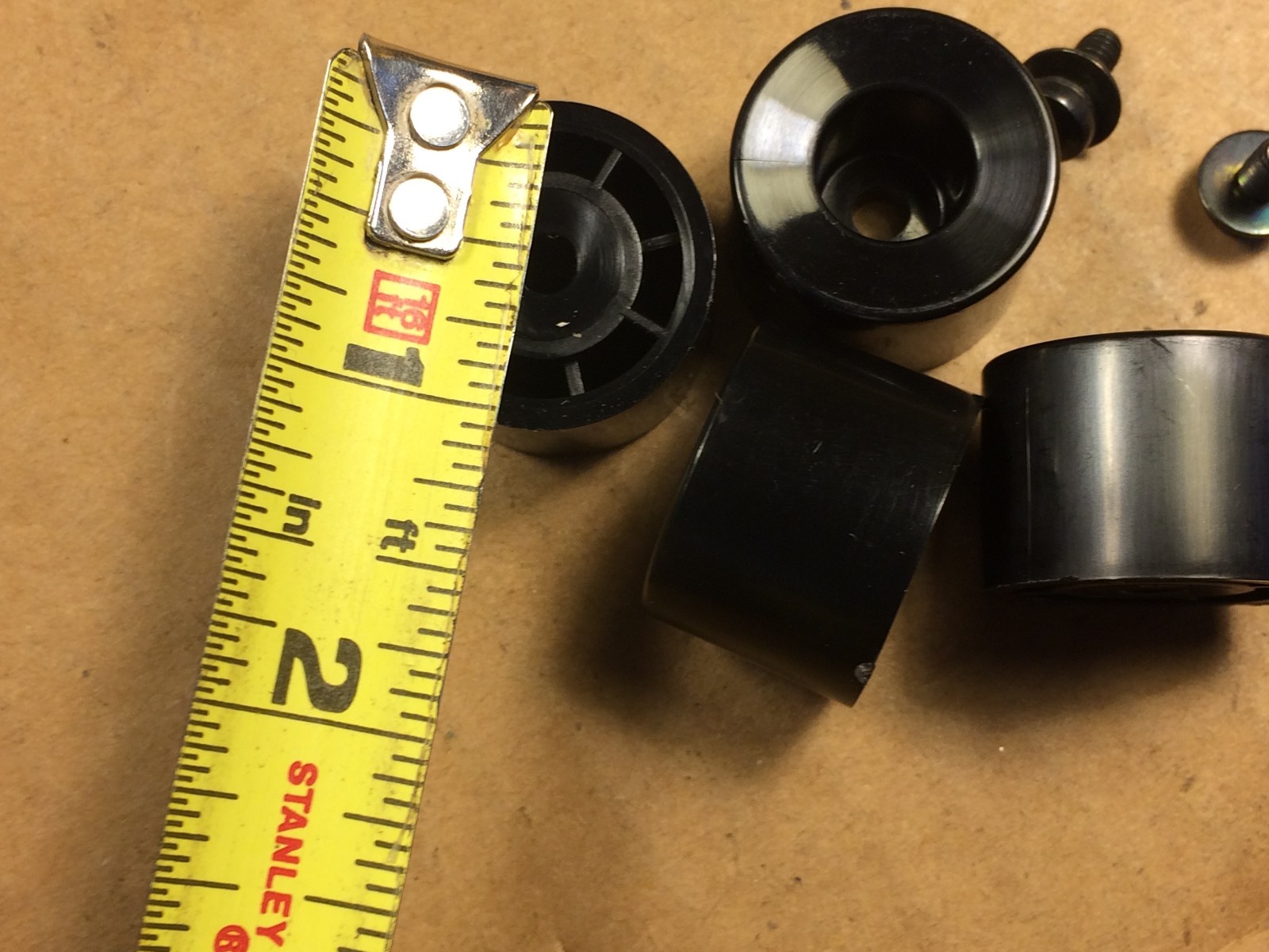 Marantz 4 Plastic Feet w/ Screws Exact Duplicates Of Originals (These are great)