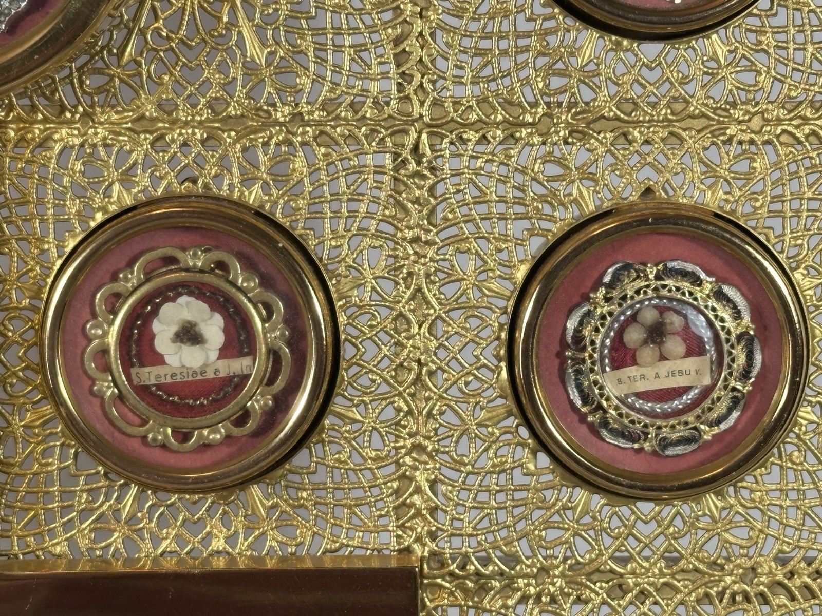 Reliquary Relic Custom Made 19 Saints True Cross, Crown Thorns, Evangelists