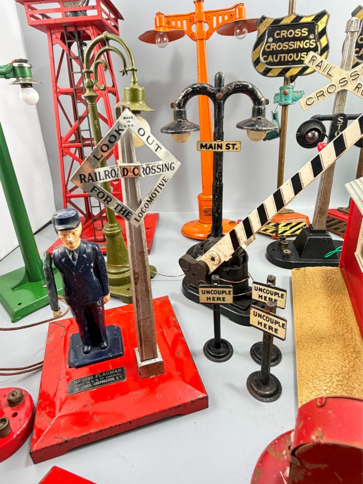 Assorted Lot of 33 O Gauge Lamp Posts Railroad Crossing Gate Bumper Etc.. AS IS