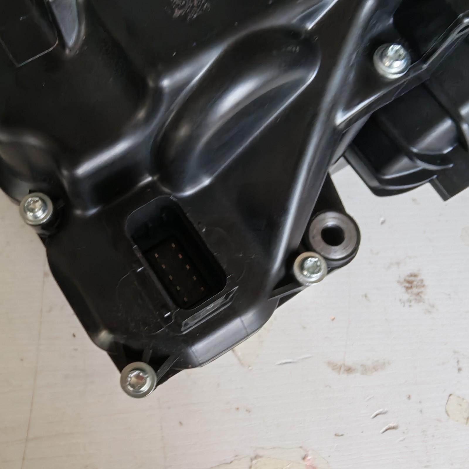 12V Urea Pump D13 21577511 21332701 Bosch 85003864 For Volvo Mack DEF 21577507