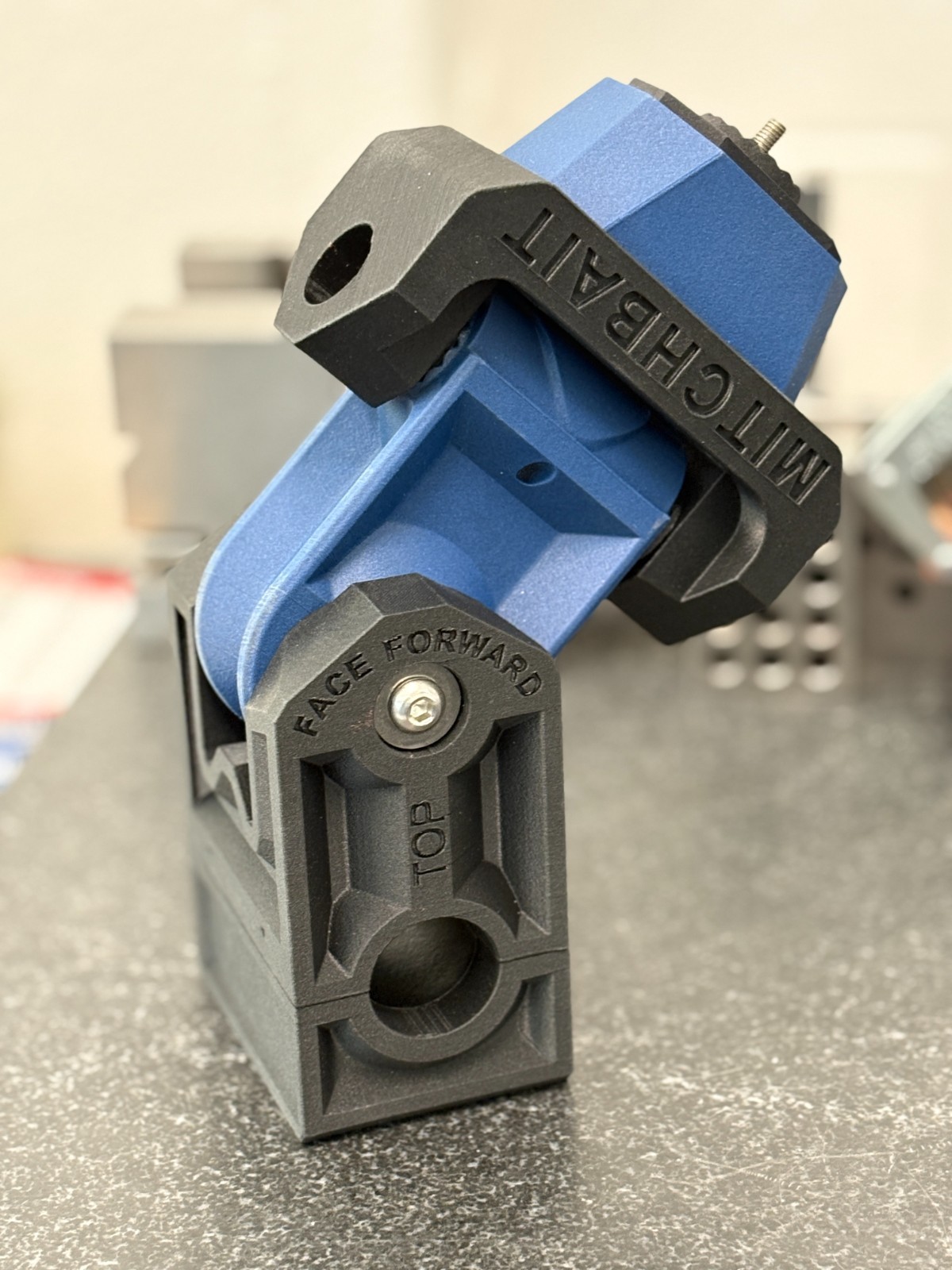 LOWRANCE Active Target 1 and 2 transducer 0 Degree Mount Ghost Trolling Motor