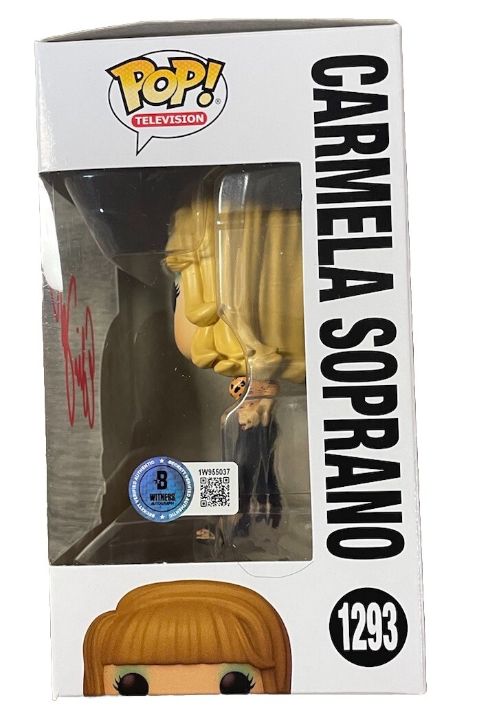 Edie Falco Signed Carmela Soprano Funko Pop #1293 The Sopranos Beckett Witnessed