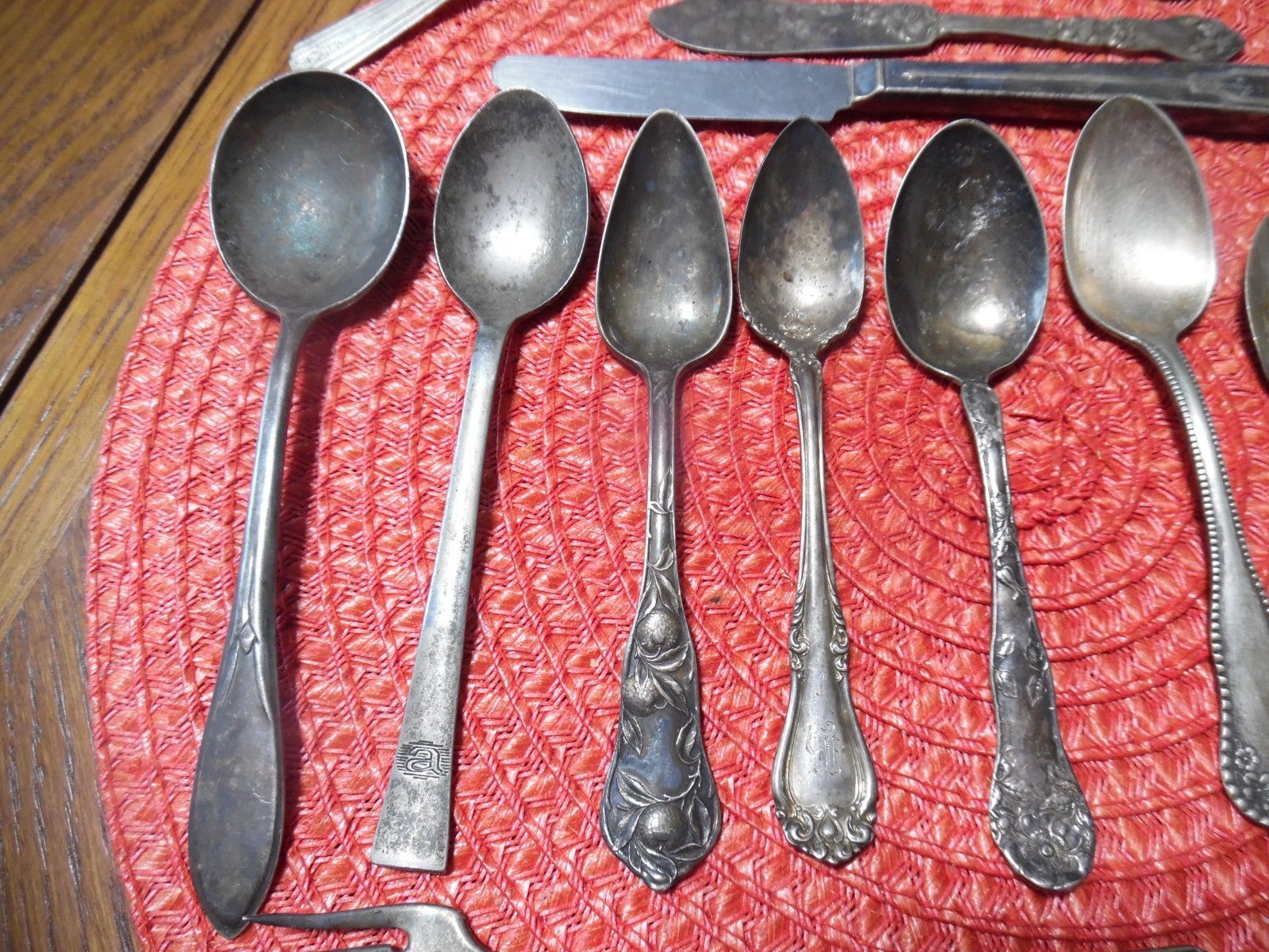 Misc Bulk Lot Of 25 Unmatching Silverware Silverplate/Other Arts and Crafts