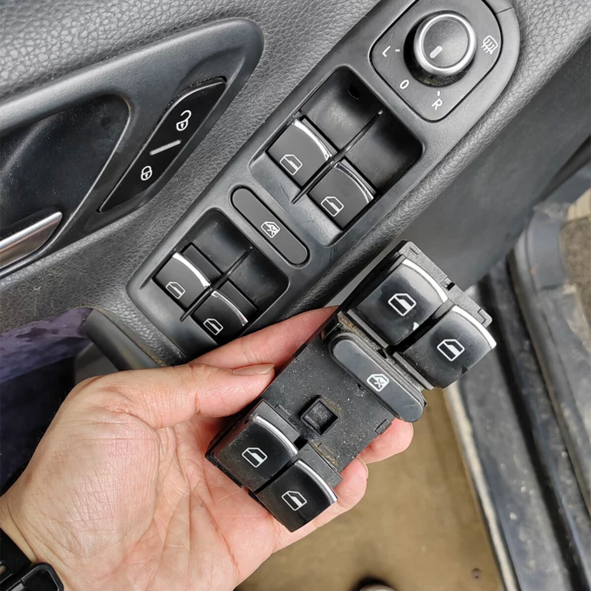 Master Power Window Switch Front Left Driver for VW Passat Tiguan Jetta Golf CC