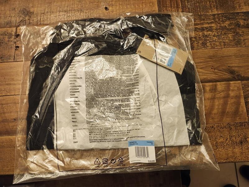 NEW! NIKE Women's Padded Support Sports Yoga Bra-White CZ4496-100