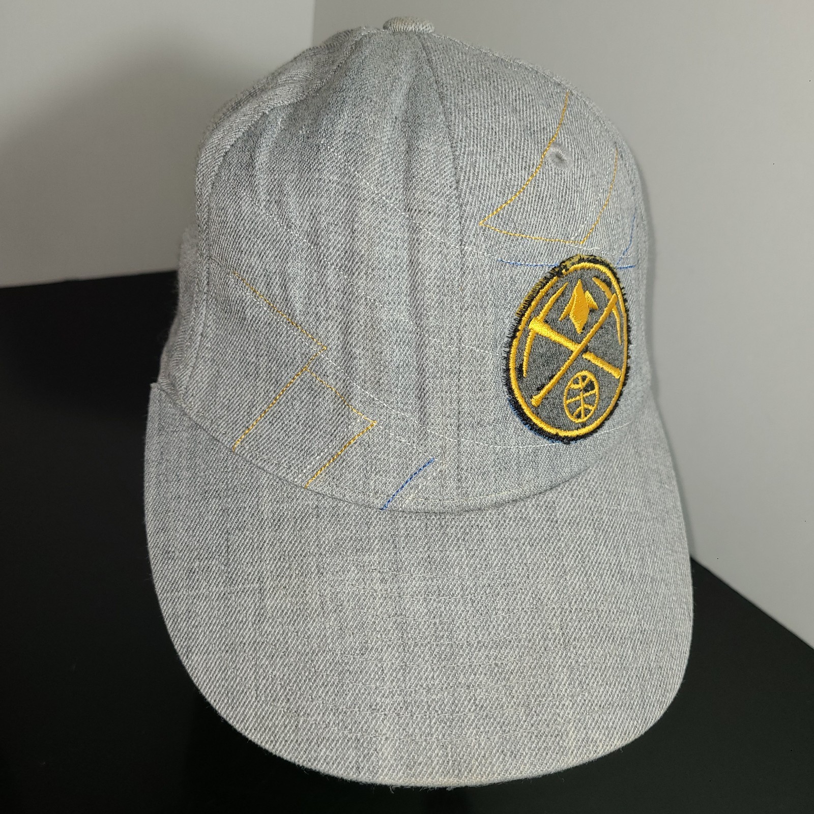 Denver Nuggets NBA Vintage Logo Cap Hat Altitude Authentics Sz 7 Fitted Gray