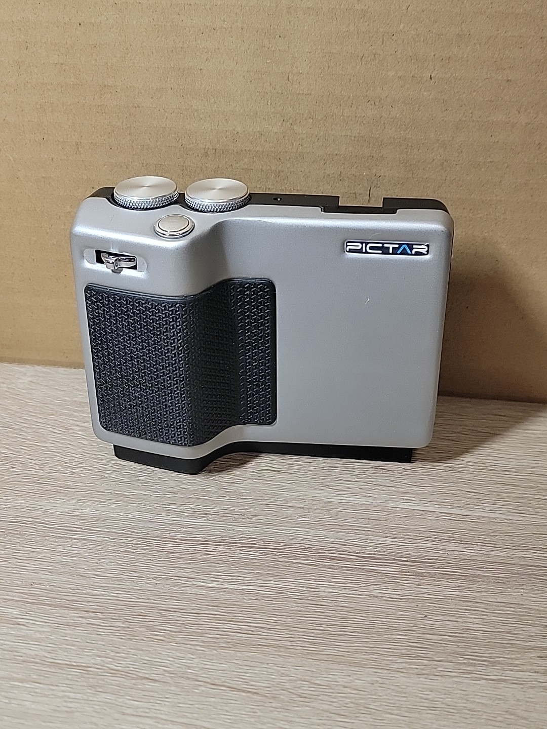 Pictar Pro Charge Smartphone Camera Grip. Used. (Grip Only) Free Shipping.