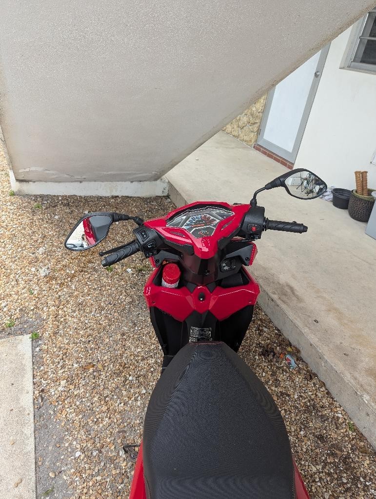 2025 XPRO Orion 200 SCOOTER with 14" Alloy Wheels,Electric/Kick, Auto