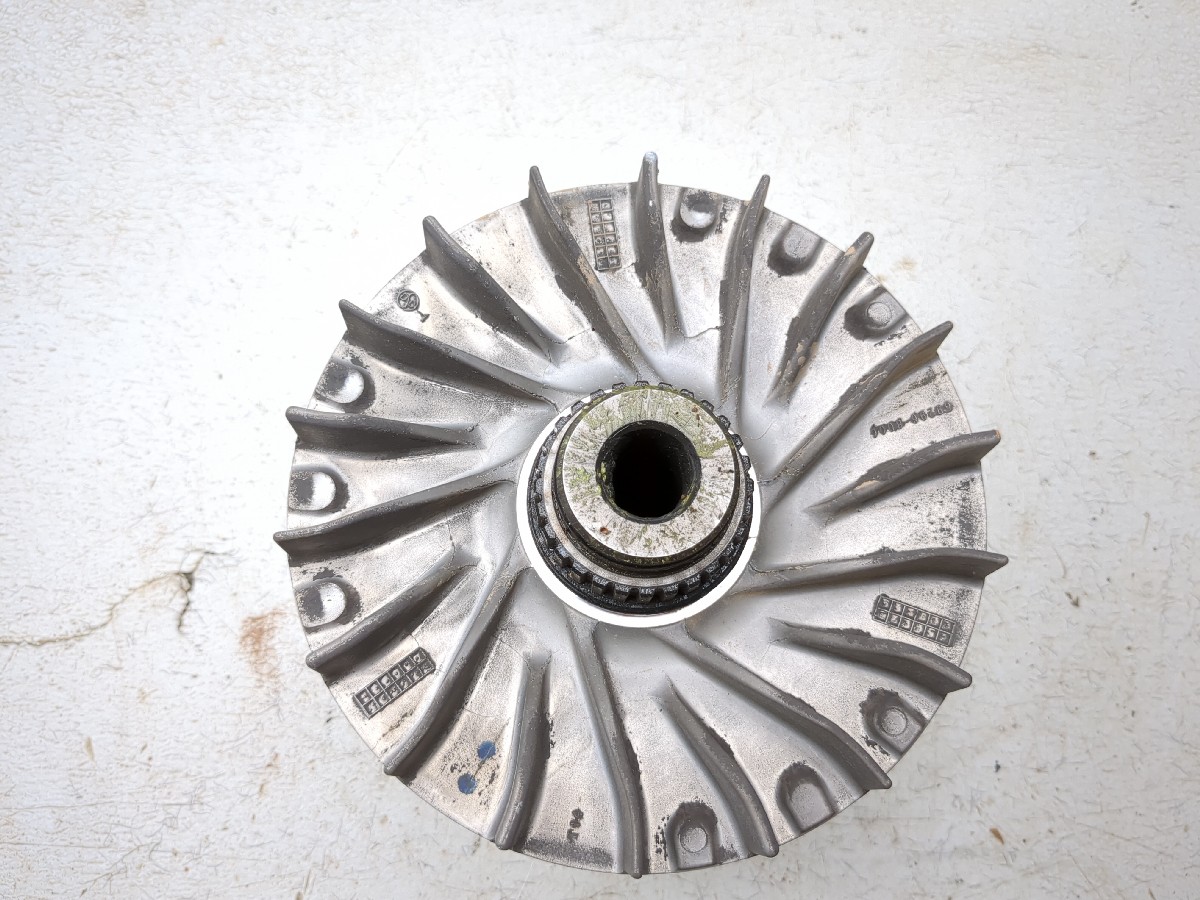 19 Kawasaki Mule Pro DXT KAF1000 CVT Primary Clutch Driven Assembly