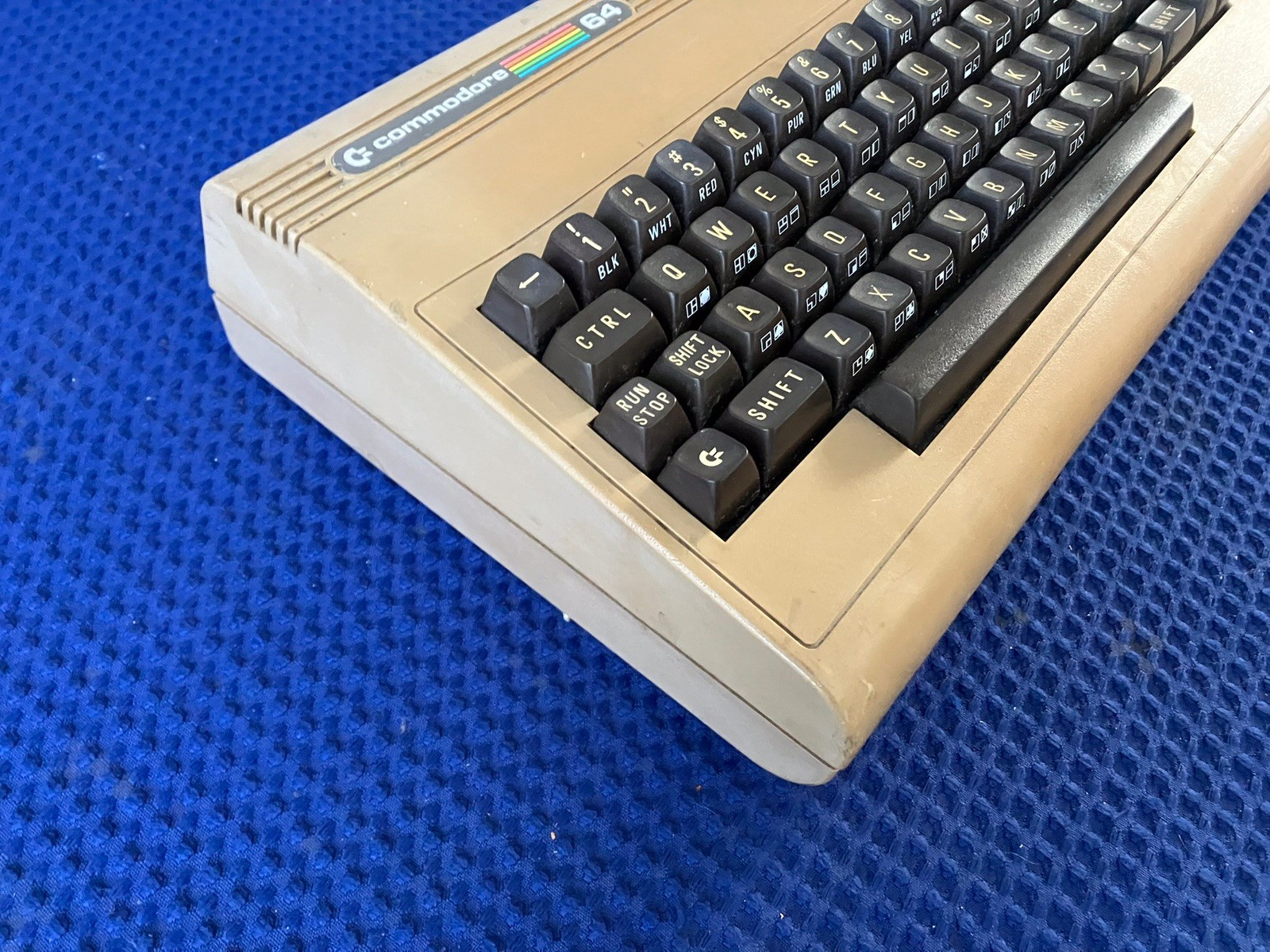 Vintage Commodore 64 Computer Not Working For Parts Or Repair.