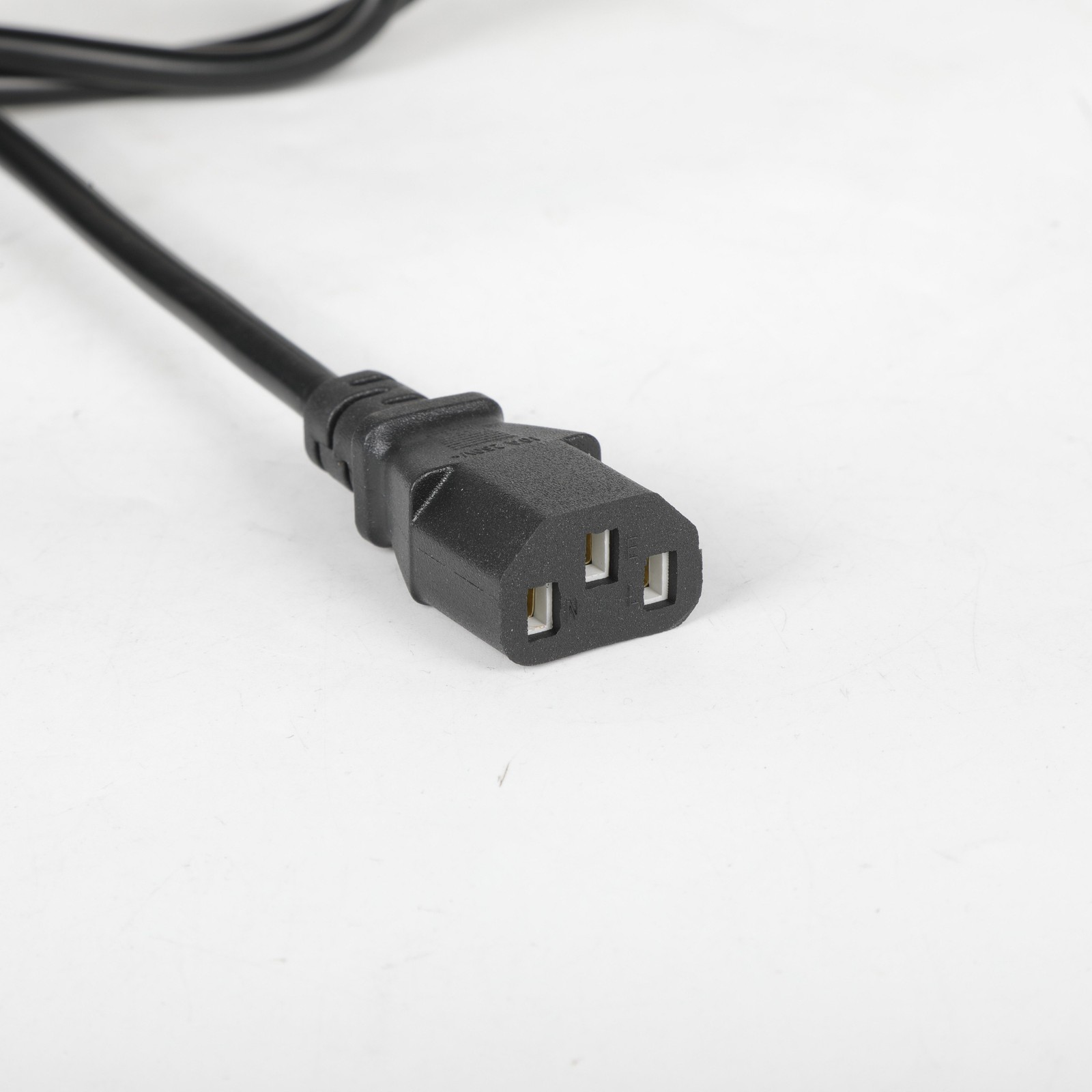 NEW Yamaha MG16XU Channel Mixer With USB And Effects