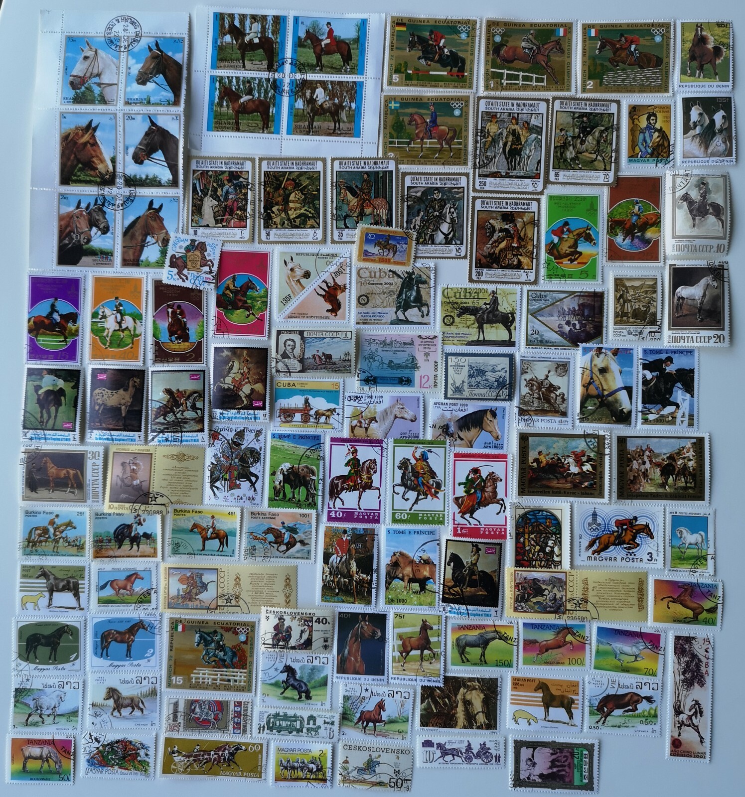 Horse Stamps Collection - 100 to 1000 Different Stamps