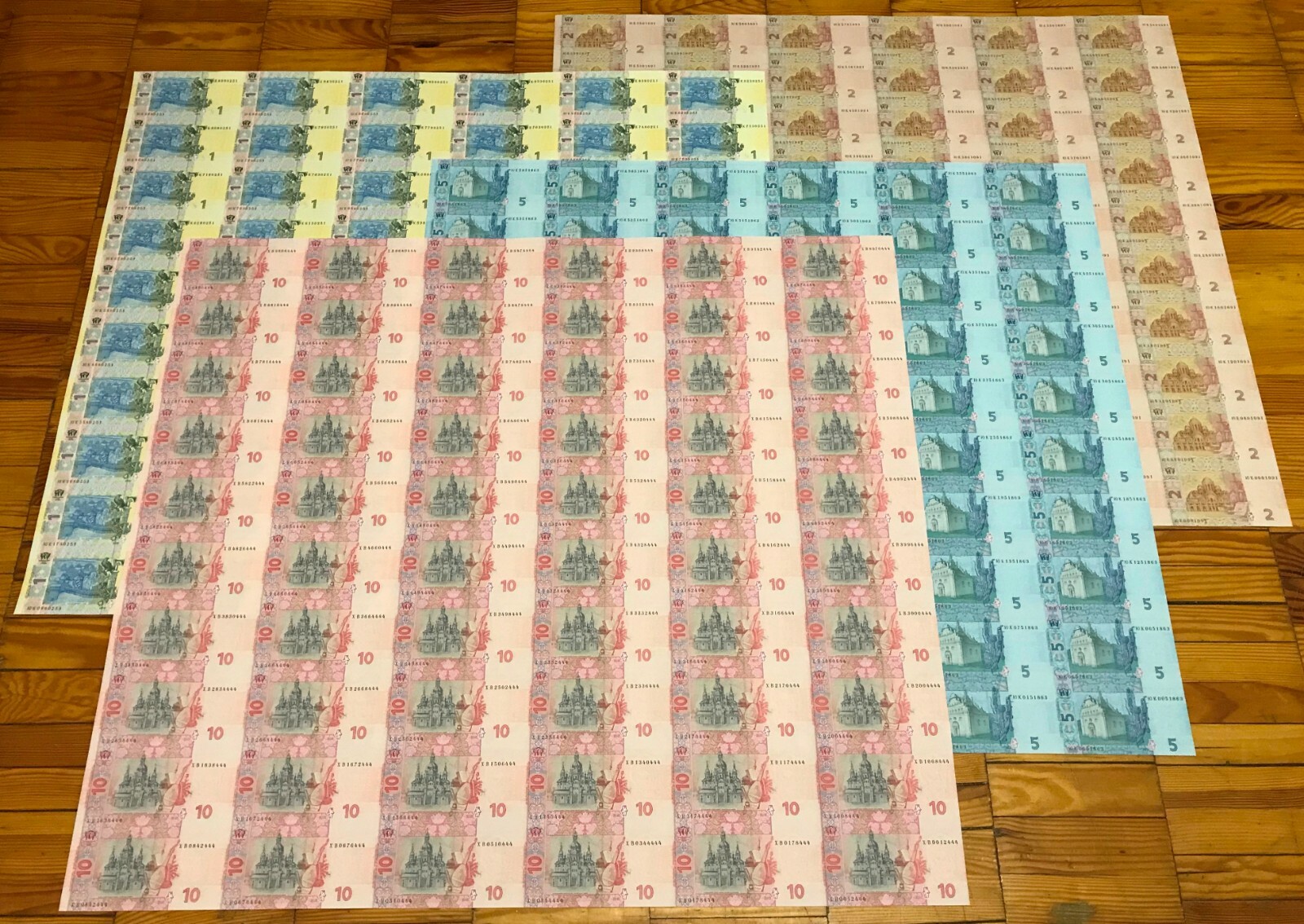 Ukraine, Complete SET of Full (Whole) UNCUT SHEETS x 60 PCS, 1 - 10 Hryven - UNC