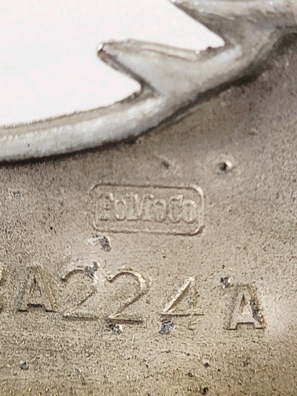 1960s FORD MUSTANG Running Horse Chrome Front Grill Emblem 68113 C8ZB-8A224A CAV