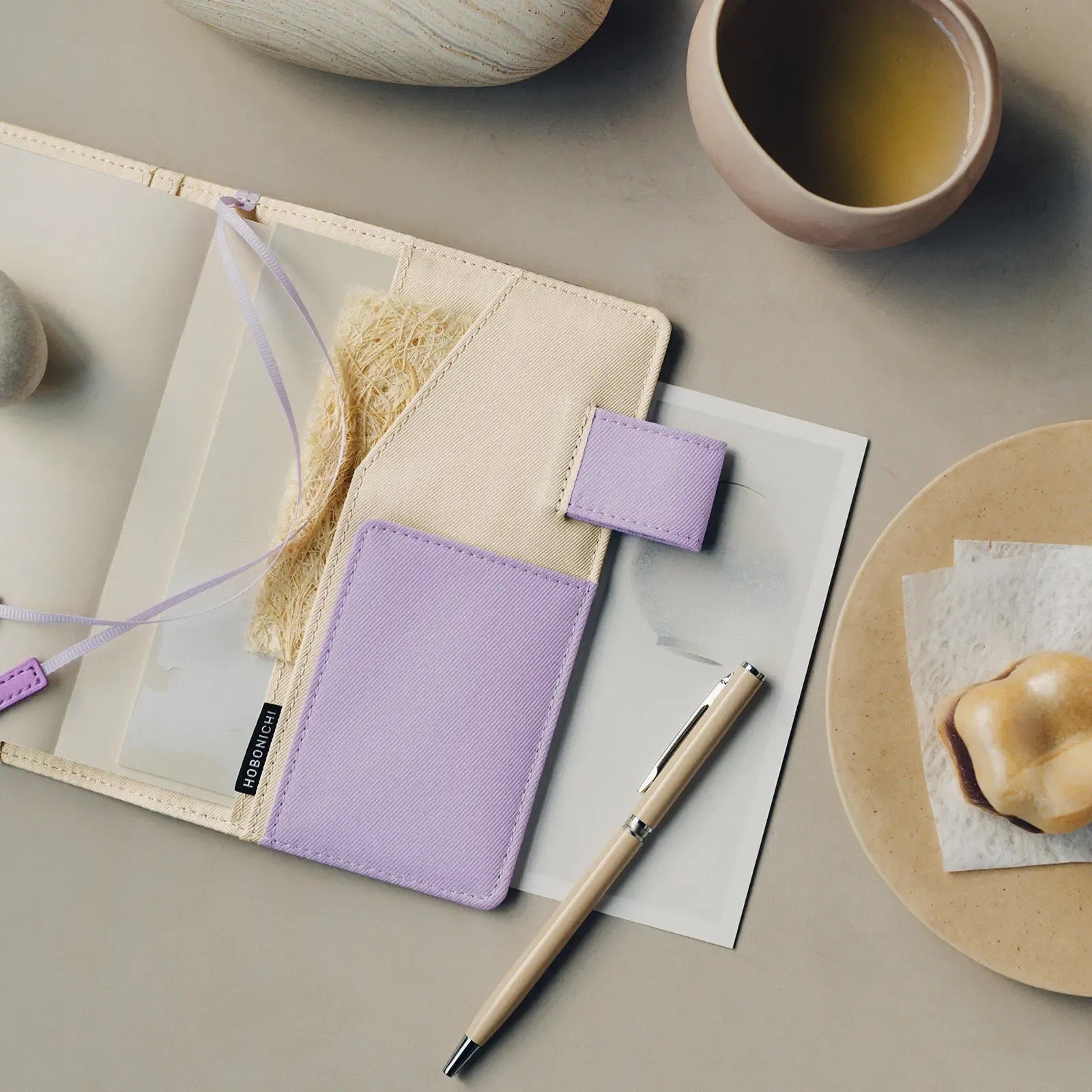 Hobonichi Techo Original A6 Cover Unsodo Bijutsukai Plum & Dianthus NEW JAPAN FS