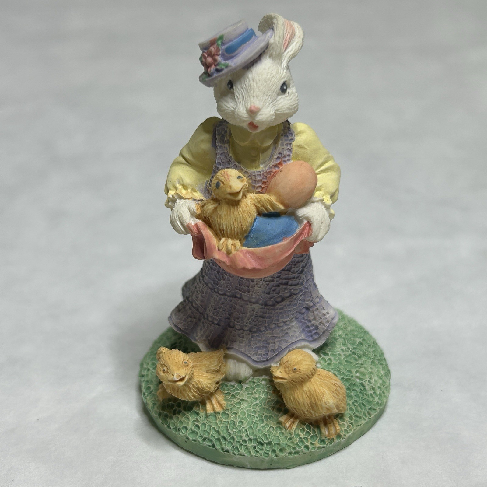 Midwest Importers Cannon Falls Bunny Figure Cottontail Lane Miniature VTG 1993