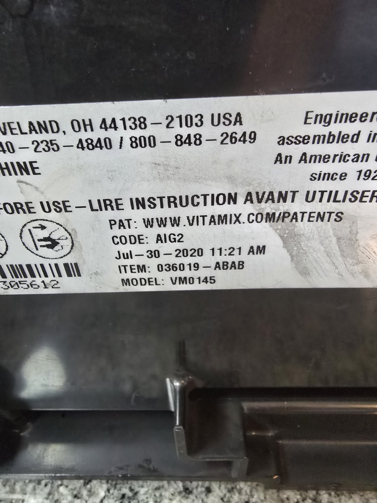 Vitamix The Quiet One Blender 48oz Polycarbonate Jar item 036019 ABAB READ