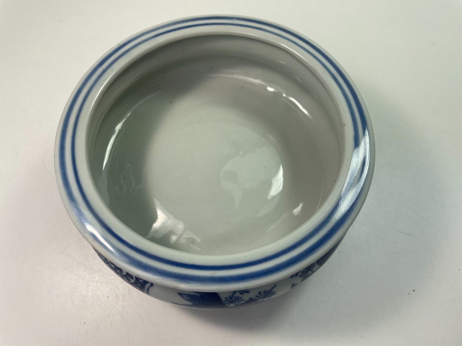 Antique Chinese Tripod Incense Burner Pair Gold Fish Blue & White B60