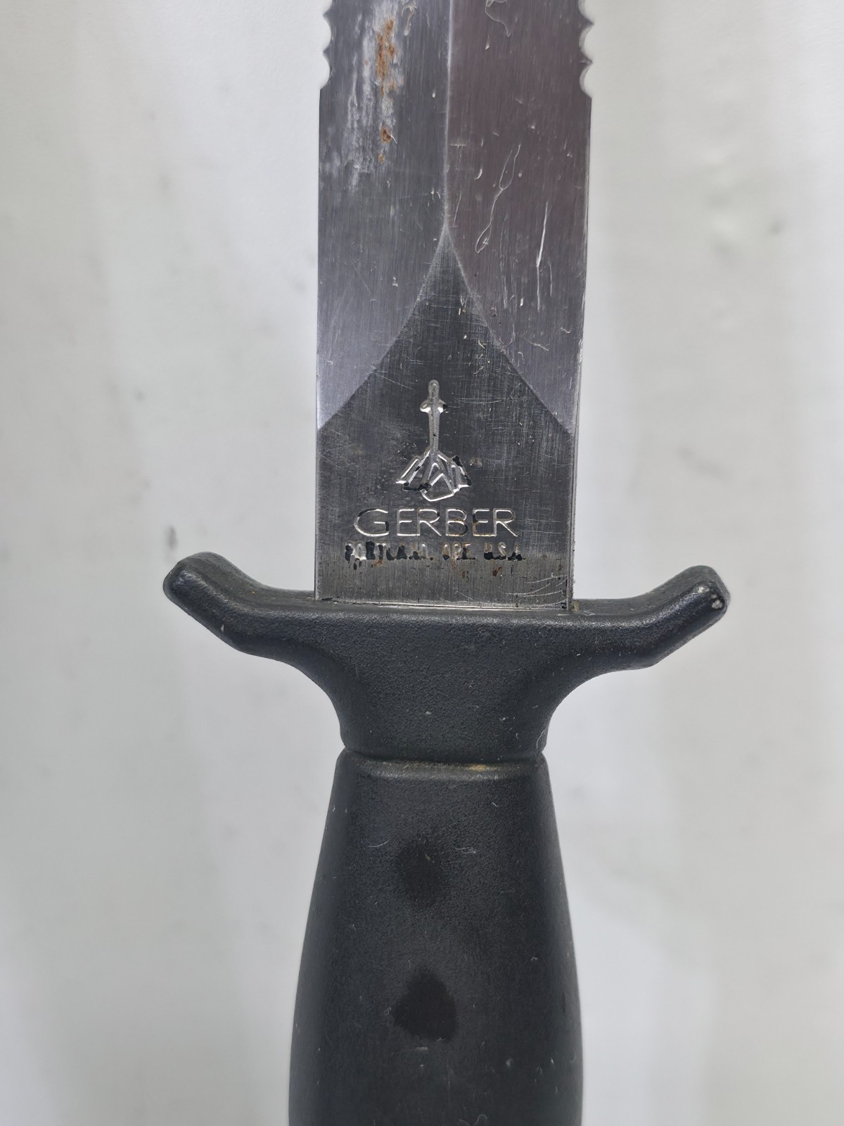 US Gerber Fighting Knife Dagger w/ Sheath