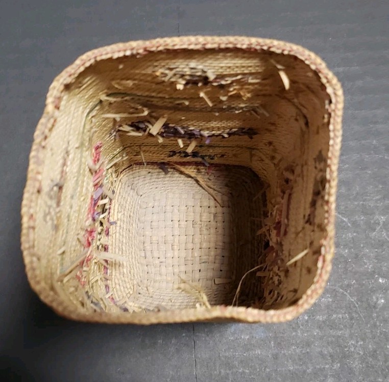 Vtg PNW Makah Native American Square Basket Animal Motif Whale Bird 3x5.5"