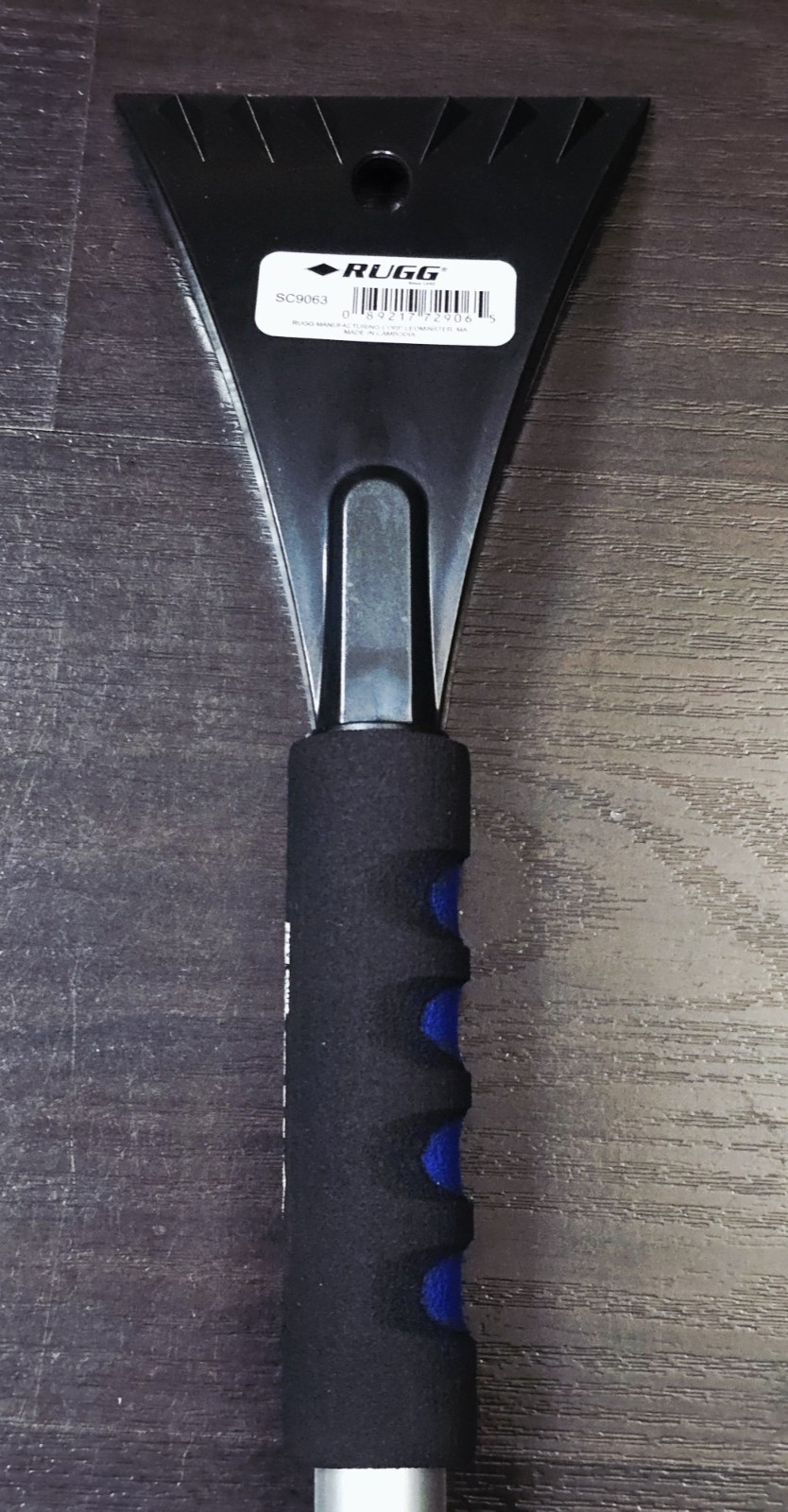 Rugg 39-55 in. Extendable Telescopic Ice Scraper / Snowbrush, Lightweight SC9063