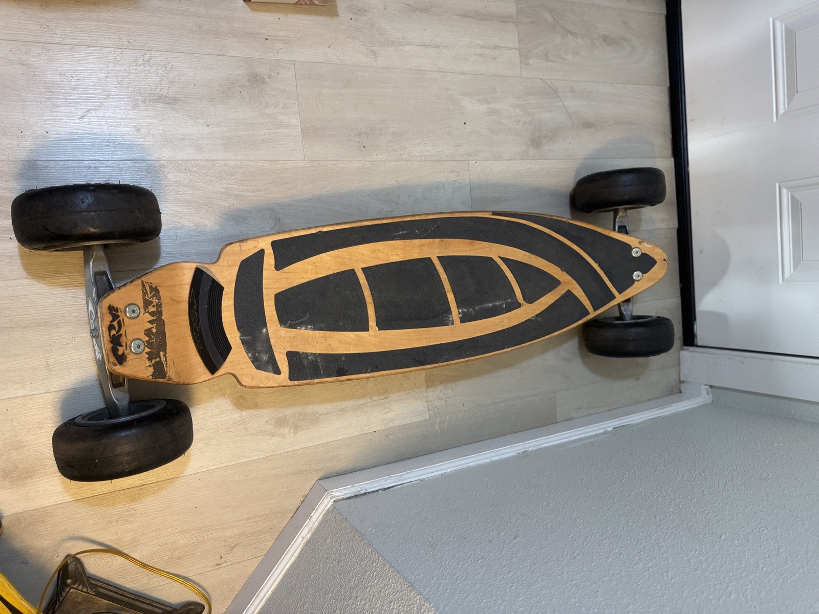 Fat Tire Surf Carveboard Original RARE Dragon Paws California Super Surfer 43"