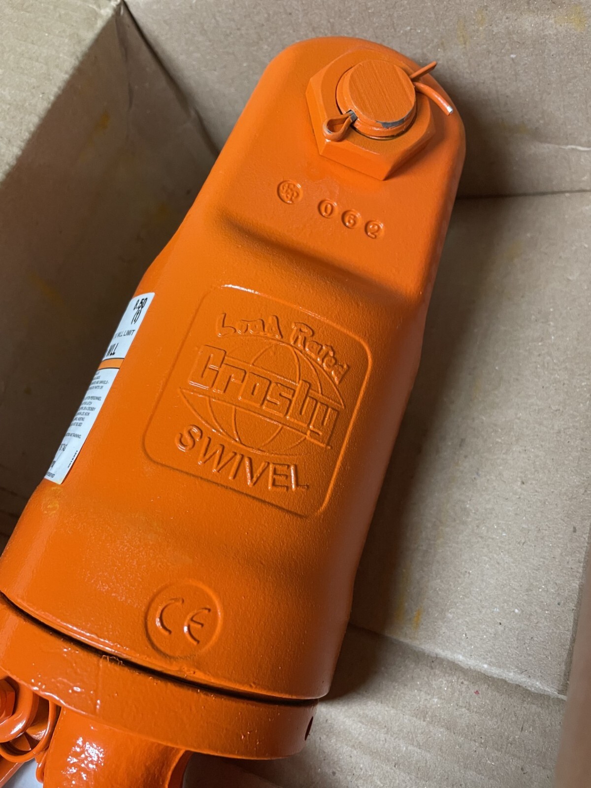 CROSBY 297413 S-1 JAWITH HOOK SWIVEL W/ TAPERED ROLLER THRUST BEARING, 8.5 TON