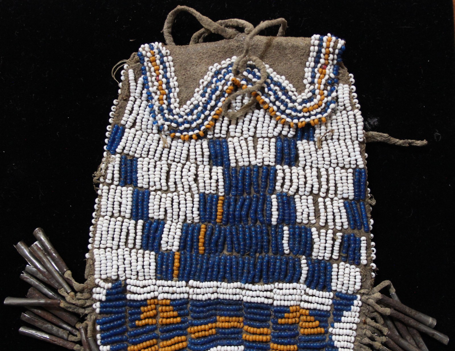 Vintage Beaded Ute Tab Bag with Cones