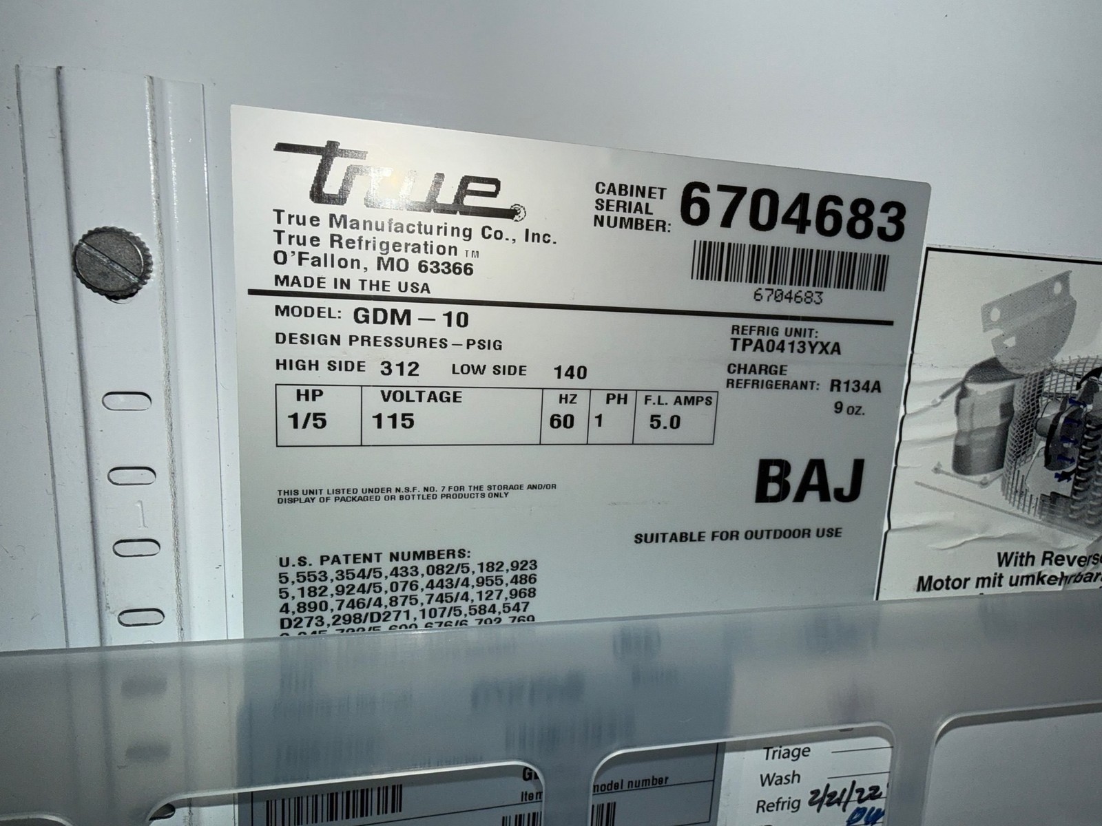 TRUE GDM-10 SINGLE GLASS DOOR REFIGERATOR MERCHANDISER COOLER