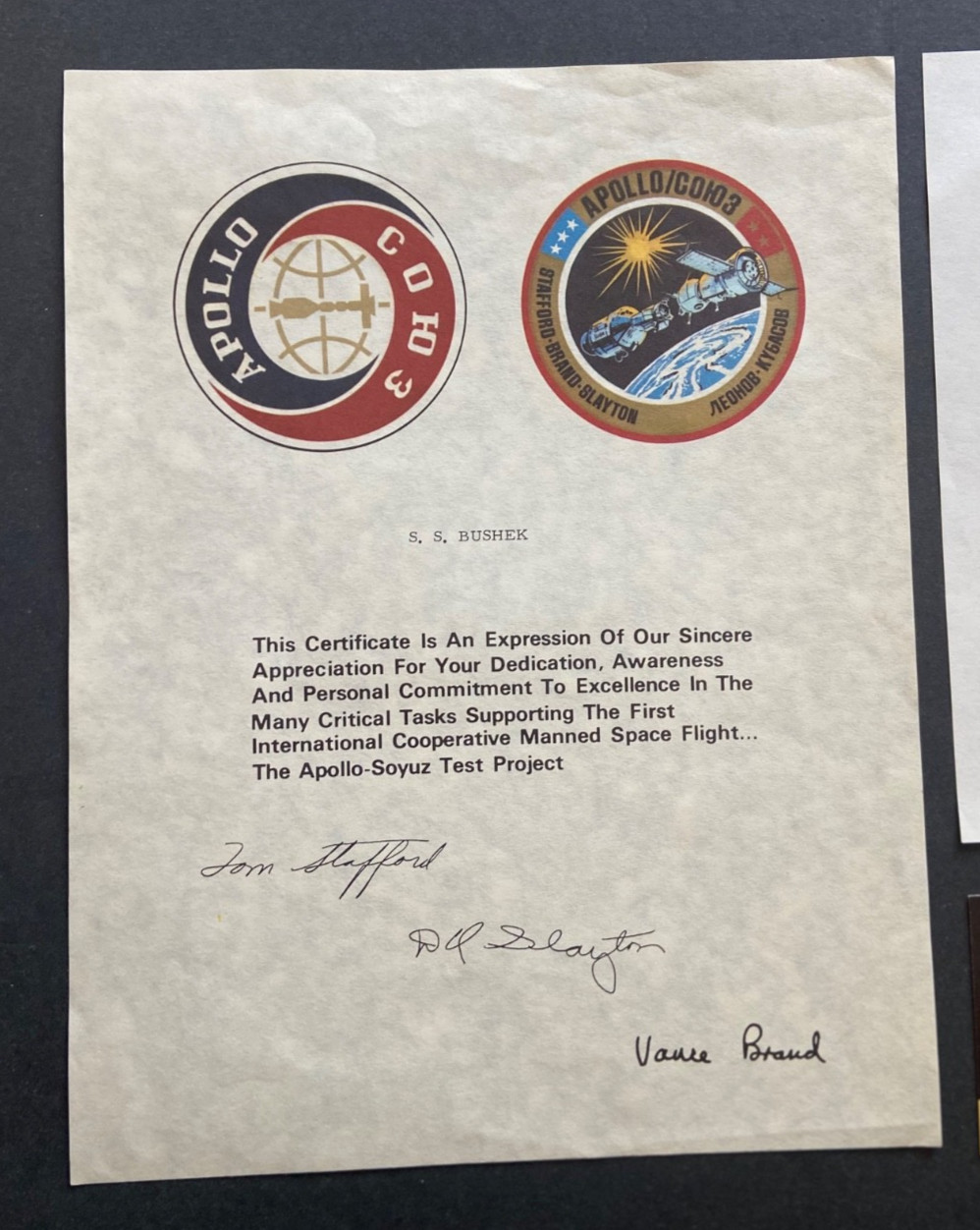 Original NASA (8) Item Mixed Apollo Soyuz Lot - Includes (3) Access Badges