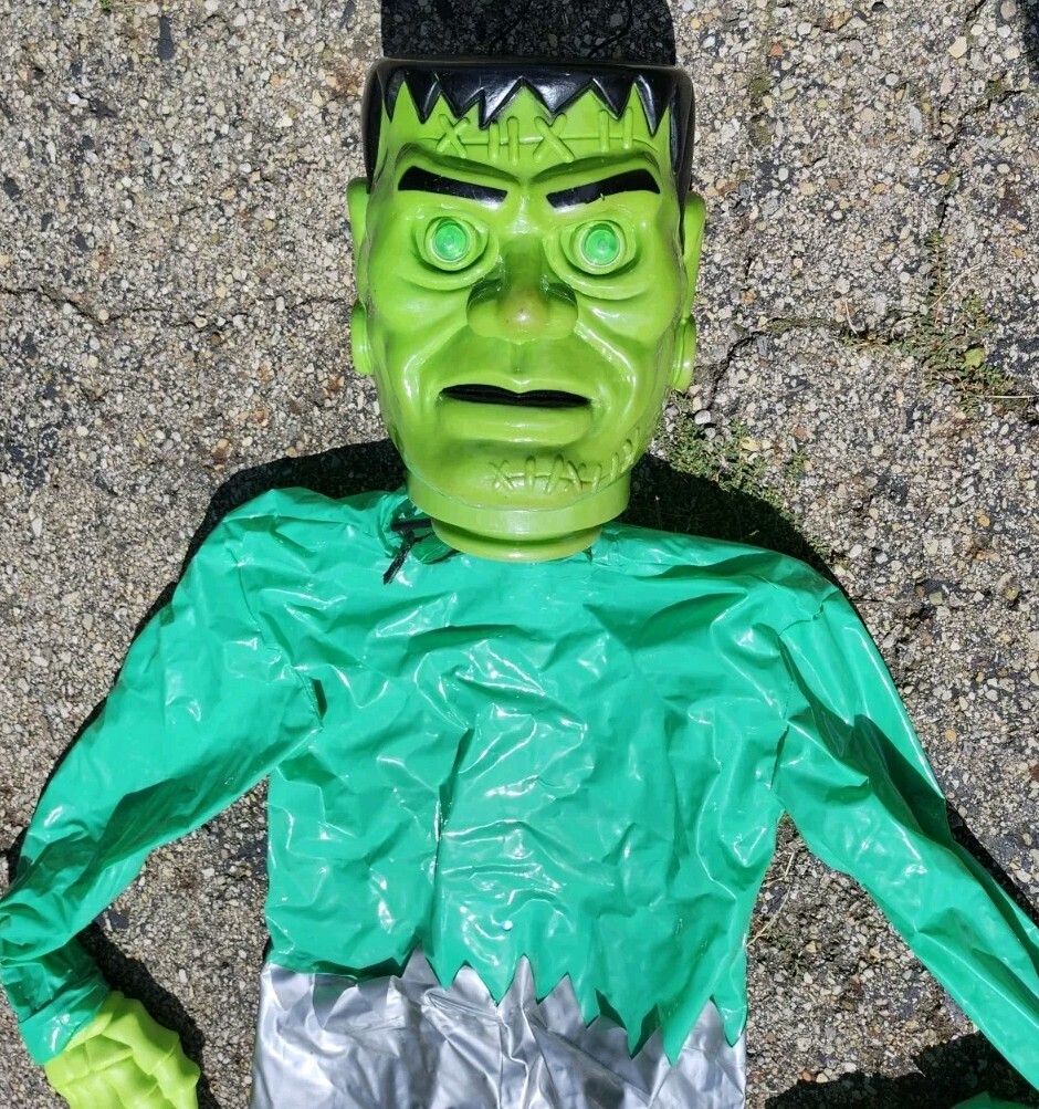 Rare Fun World 6 Foot Motion Activated Monster Frankenstein Halloween Decor READ