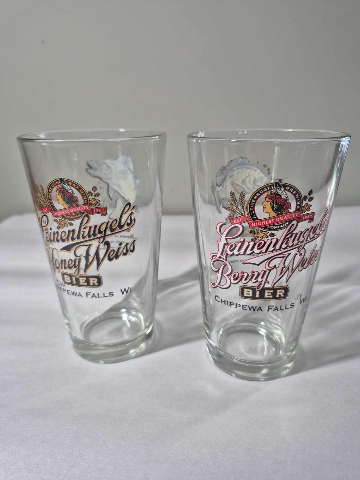 Set Of 2 Leinenkugel Fishing Beer Pint Drinking Glass Walleye and Sunfish