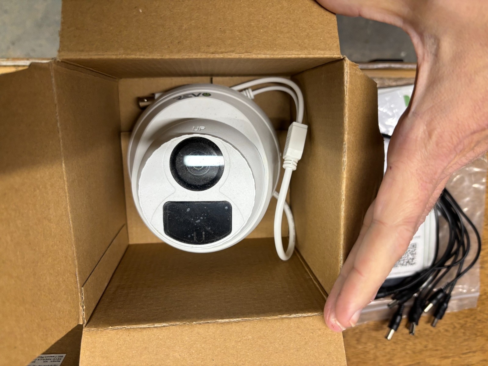 Revo 8 Channel Security Camera System - RUH8DVR1X DVR - 8 Turret Cams, Cords