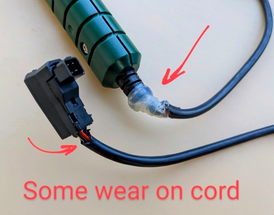 Infrared-Thermometer / Hydro- Thermometer by EXTECH Instruments - Model RH101