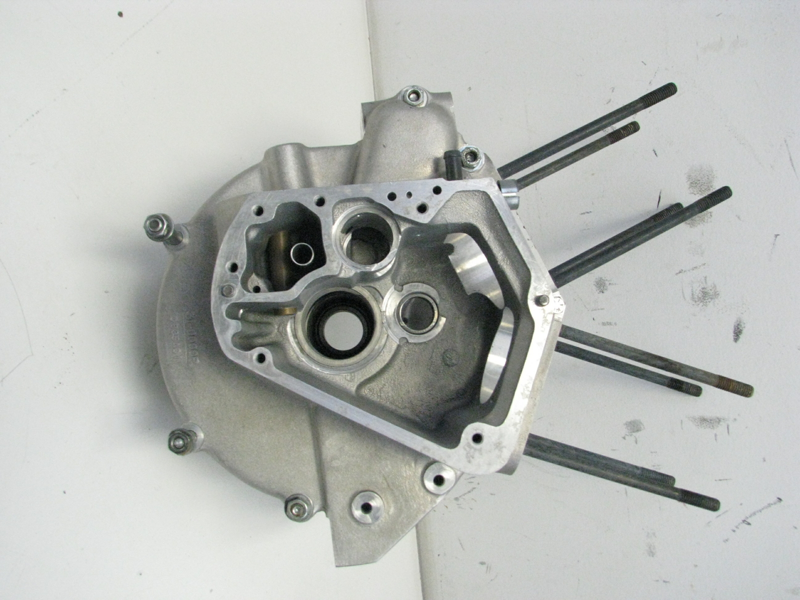 1984-91 Super Stock Alternator Style Crankcase for Big Twins S&S Stock Bore 80"