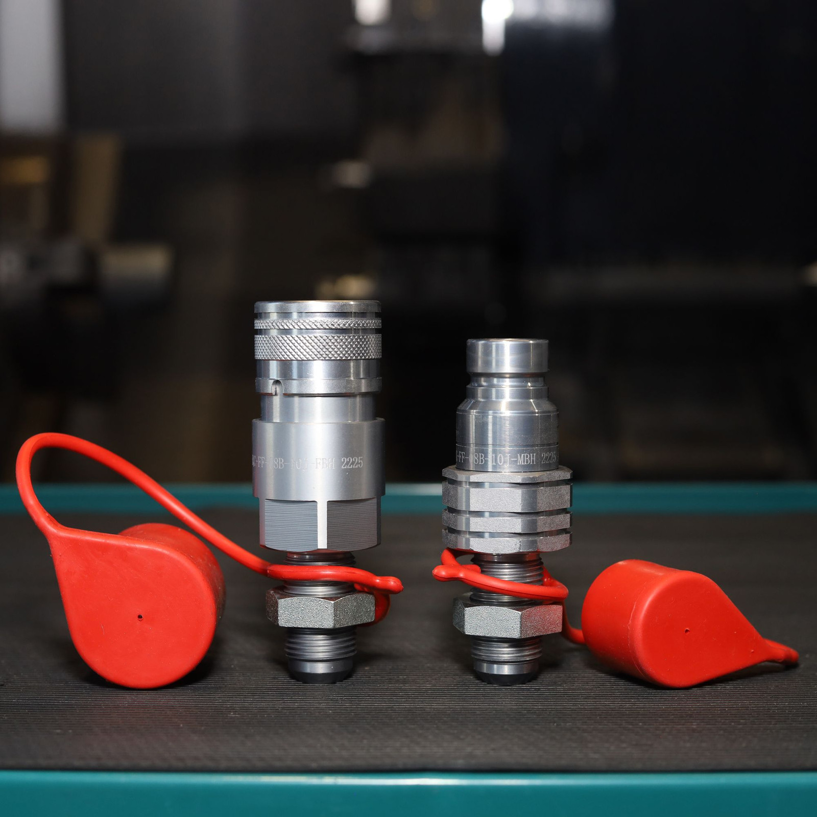 1/2″ Flat Face Hydraulic Quick Couplers Set - 5/8″ JIC Thread Bulkhead Mount